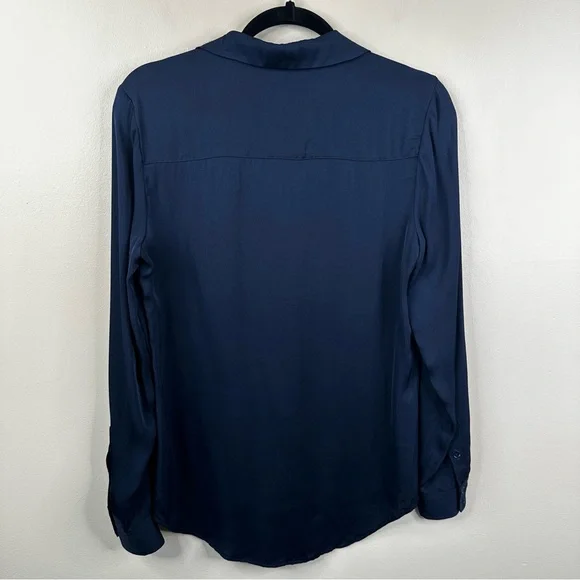 Quince Silk Button Down Blouse Womens Small Navy Blue Minimalist Work Wear - Picture 2 of 8